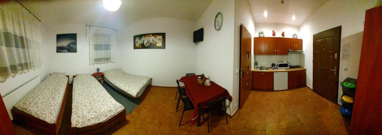Adusiówka Stronie Slaskie Exterior foto